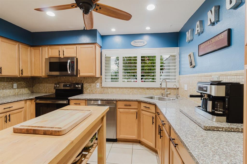 4603 Stonehaven Place New Port Richey, FL 34652 - Photo 5 of 21