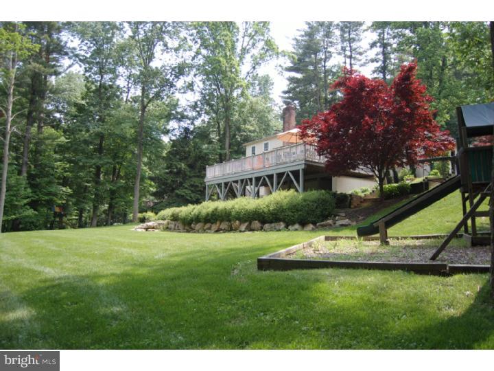 658 Malin Road Newtown Square, PA 19073 - Photo 8 of 24 Exterior Back