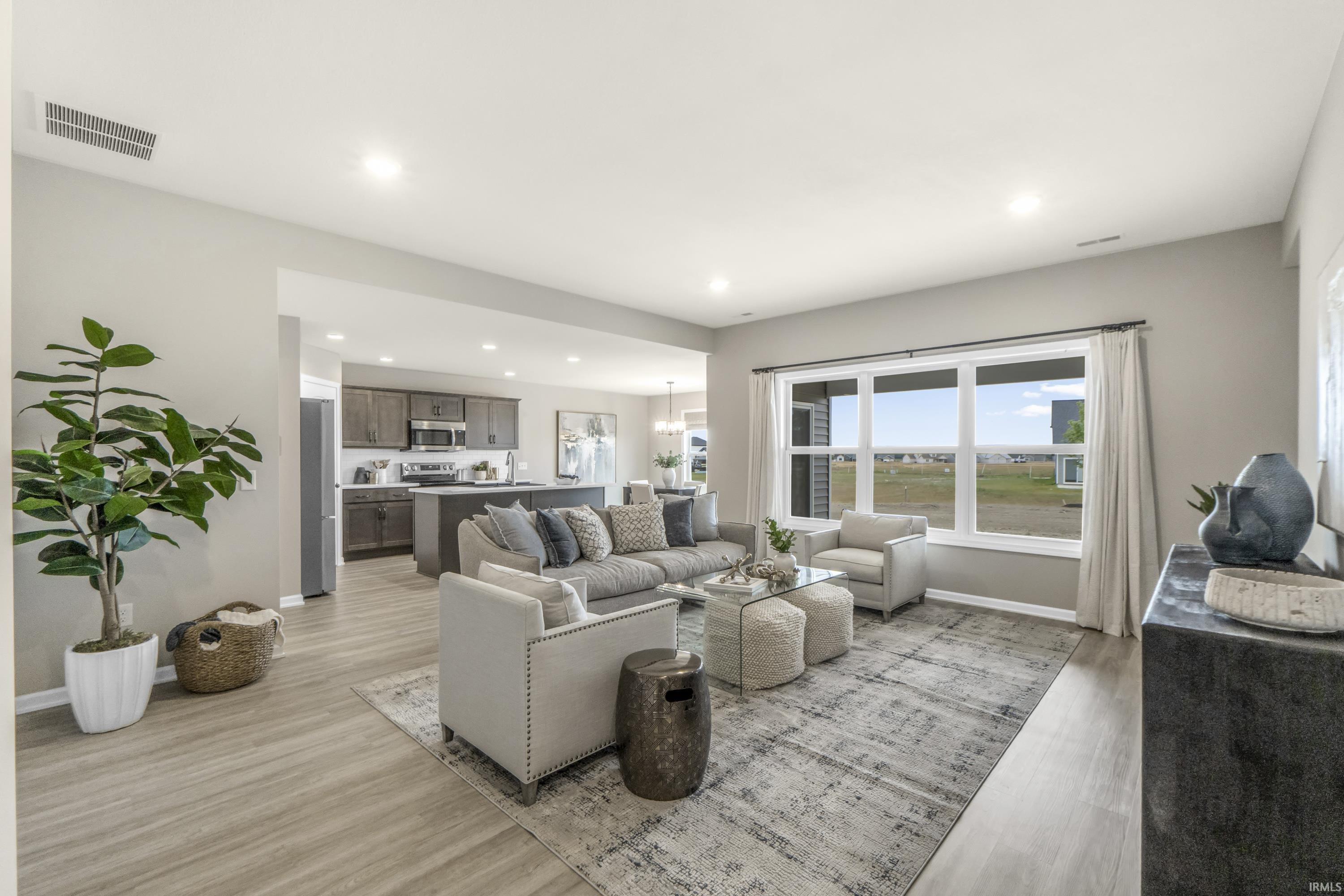 12624 Memory Lane Fort Wayne, IN 46818 - Photo 8 of 19