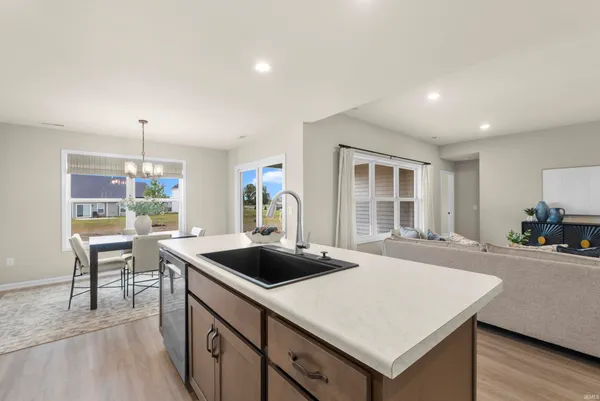 $318,805 | 12624 Memory Lane, Fort Wayne, IN 46818