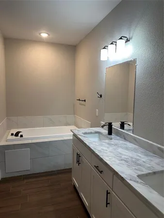 $2,250 | 2420 Creek Drive, Granbury, TX 76048