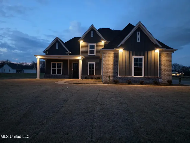 $598,500 | 1762 Cane Crk Drive, Hernando, MS 38632