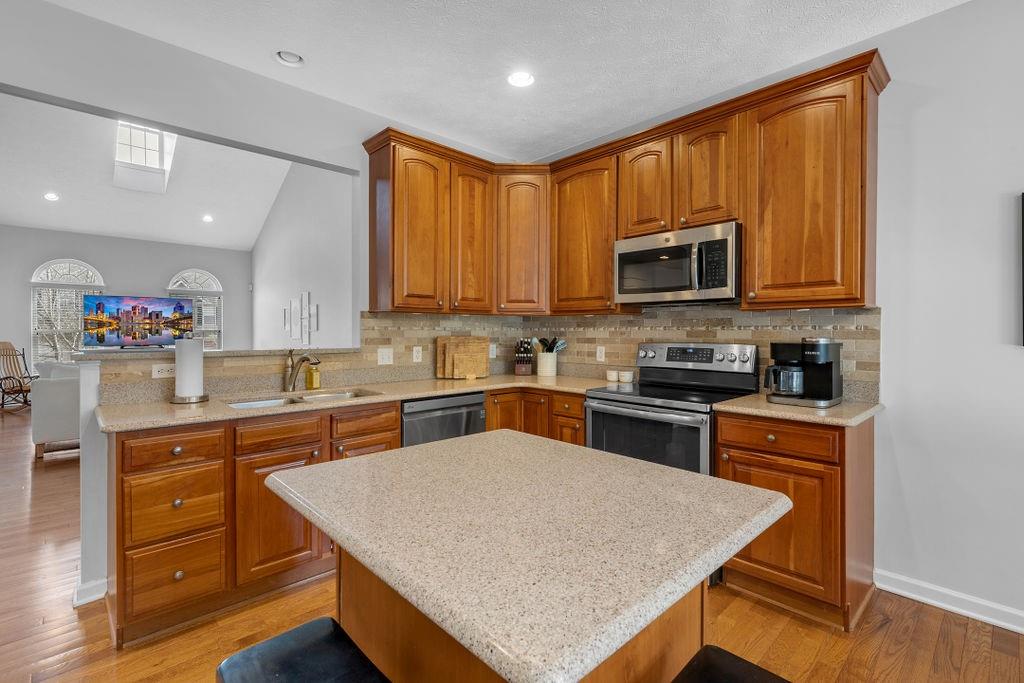 211 Maple Ridge Drive Canonsburg, PA 15317 - Photo 9 of 30 Gallery Image 9