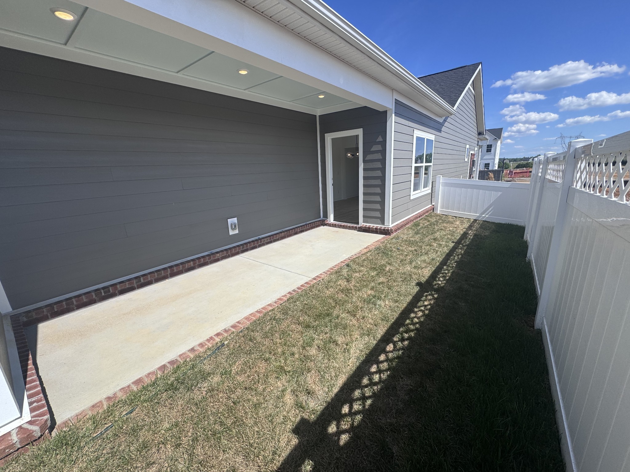 1823 Flatwaters St Spring Hill Spring Hill, TN 37174 - Photo 12 of 22