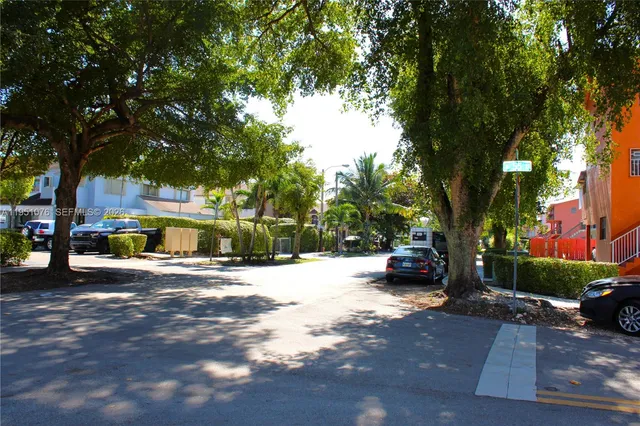 $1,750 | 2260 West 55th Street, Unit 3, Hialeah, FL 33016