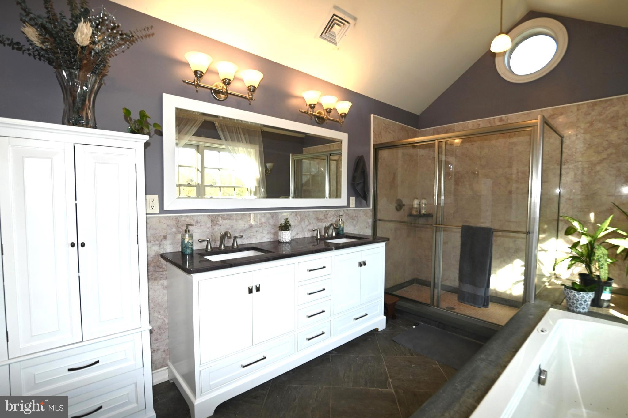 111 New Road Elverson, PA 19520 - Photo 34 of 107 master bath