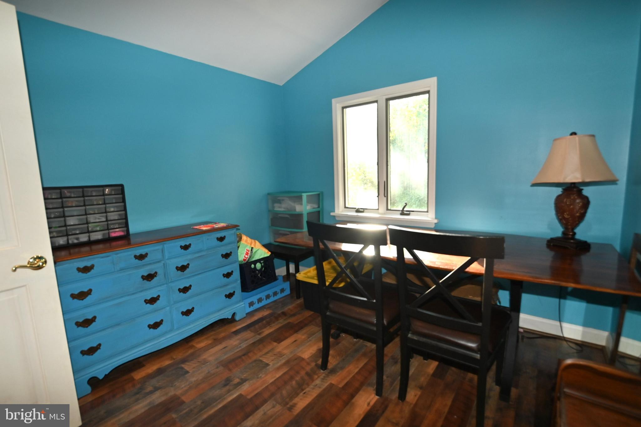 111 New Road Elverson, PA 19520 - Photo 40 of 107 3rd bedroom -currently used as art room