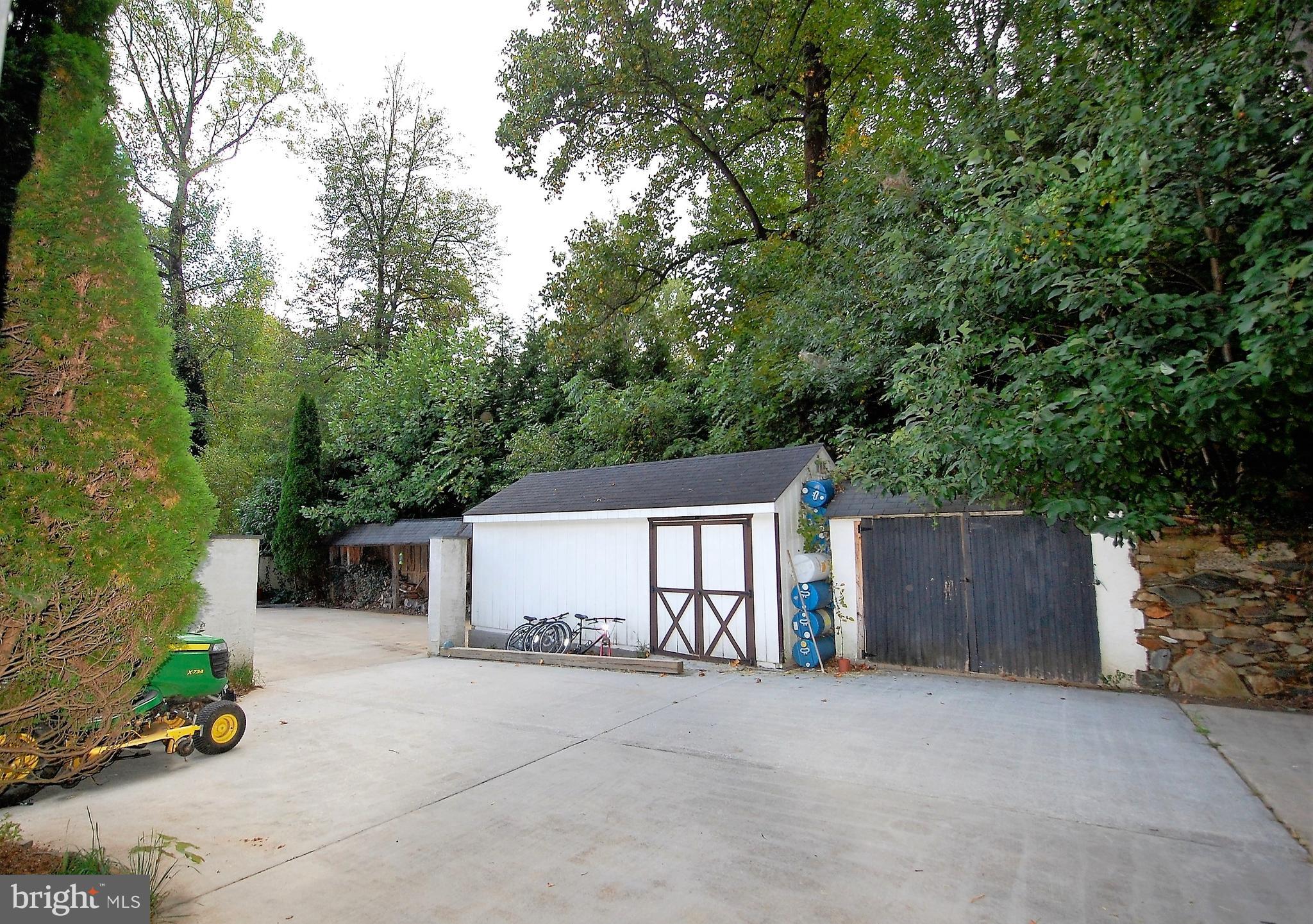 111 New Road Elverson, PA 19520 - Photo 86 of 107 workshop/shed