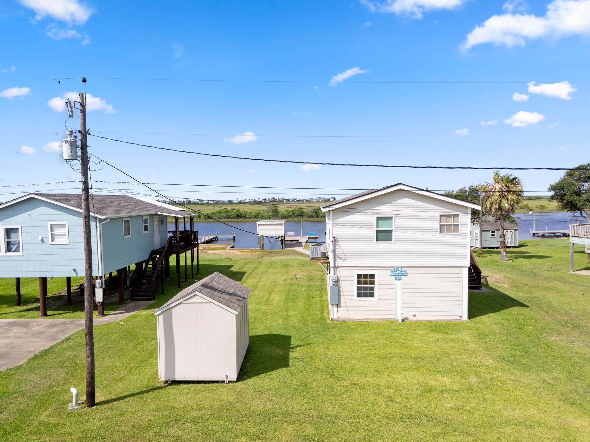 124 Seagull Road Sargent, TX 77414 - Photo 6 of 49