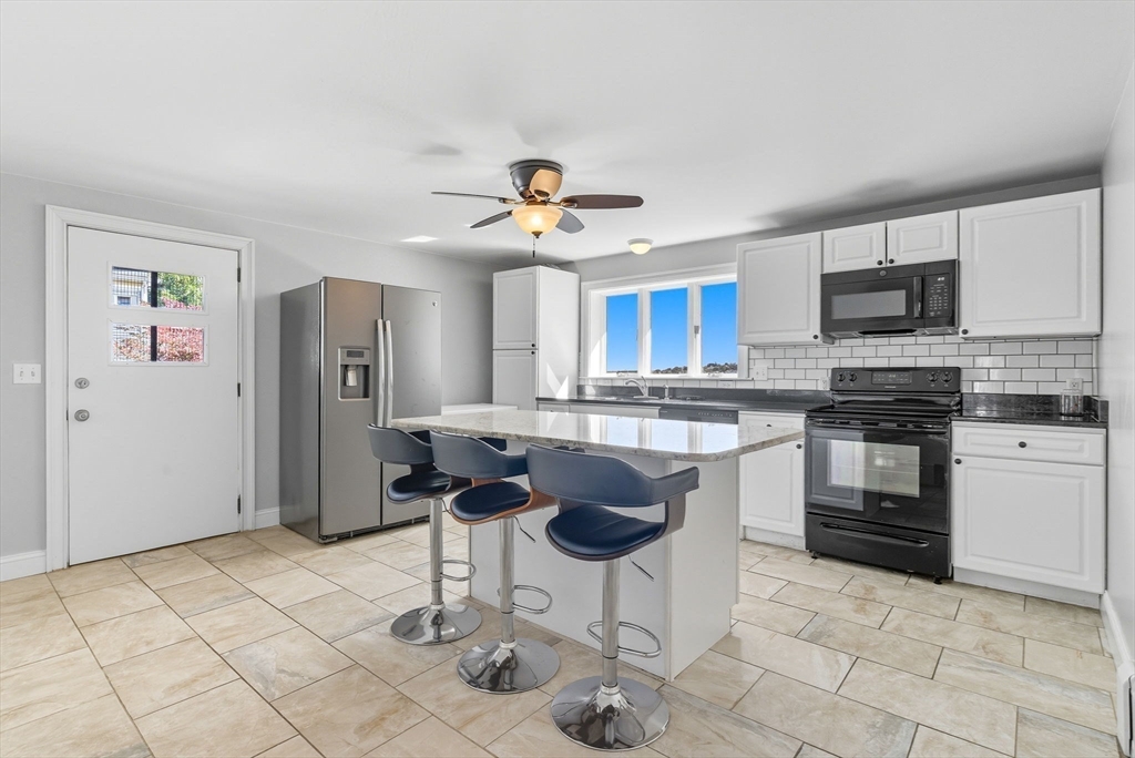 12 Ridge Road Revere, MA 02151 - Photo 7 of 42