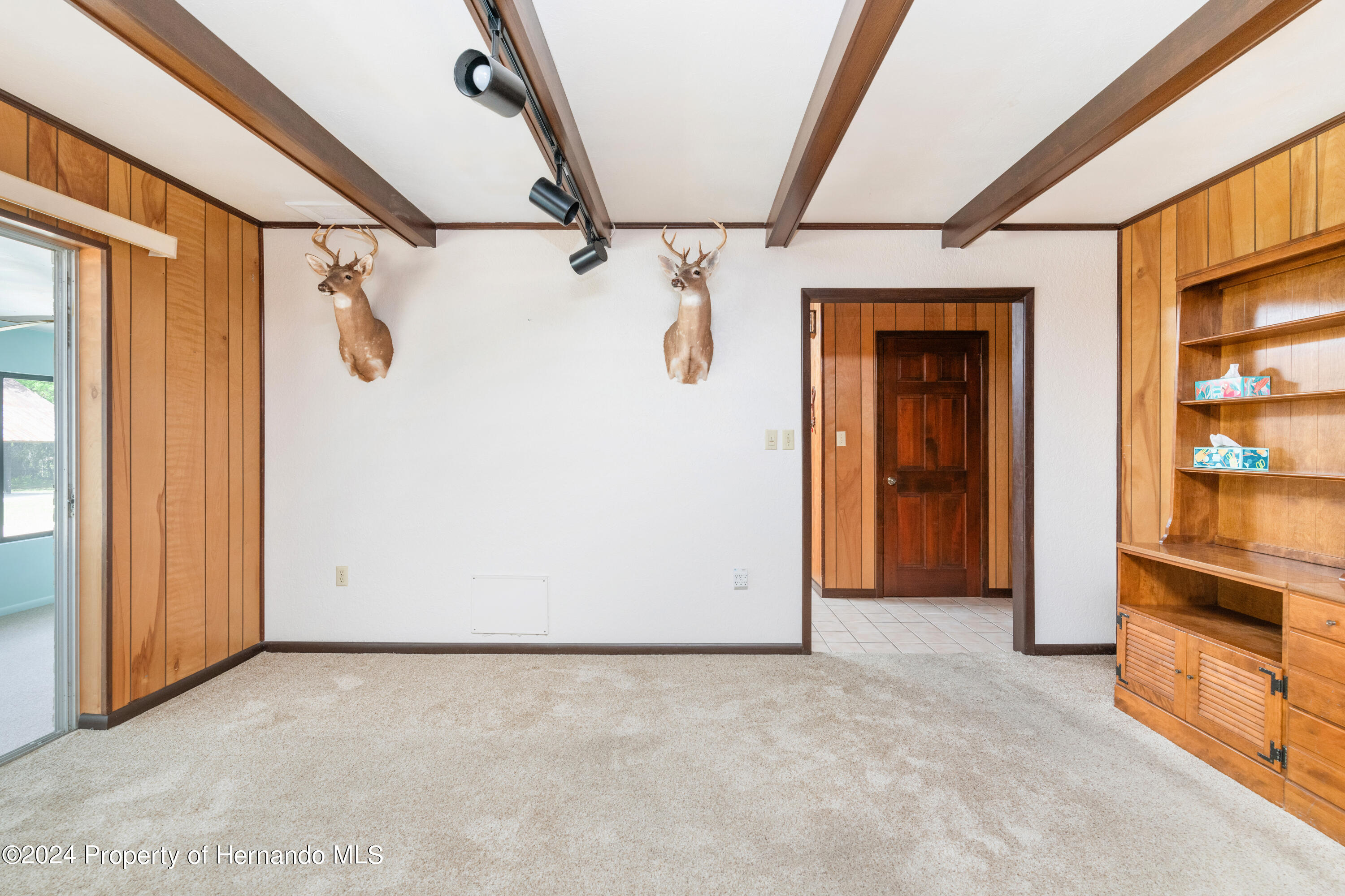 23019 Grubbs Road Brooksville, FL 34601 - Photo 32 of 45 Family Room
