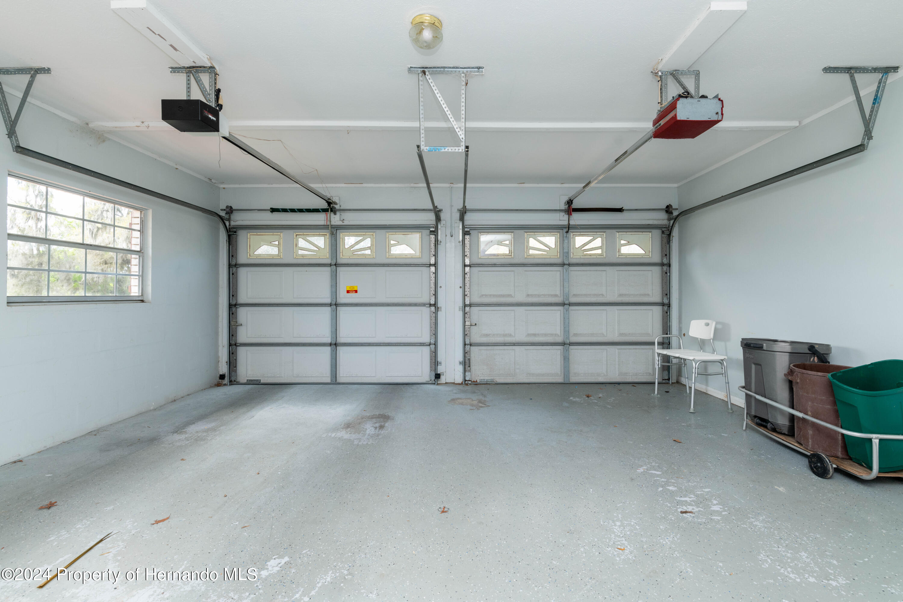 23019 Grubbs Road Brooksville, FL 34601 - Photo 44 of 45 Garage