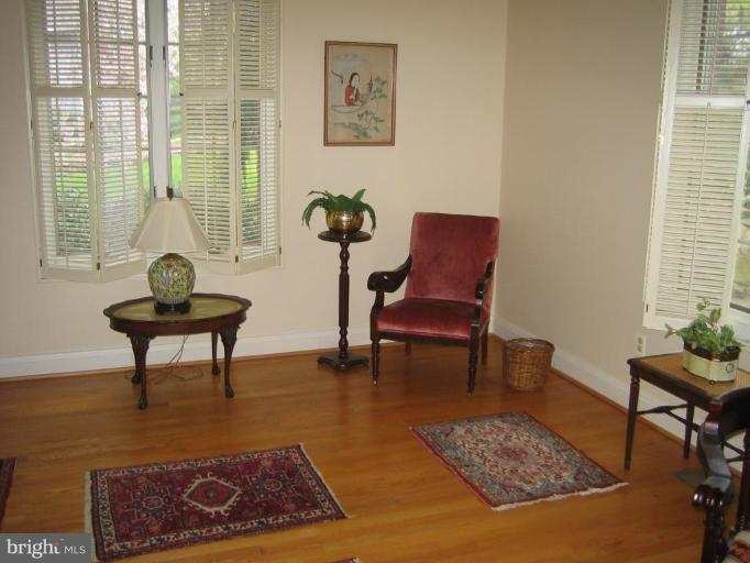 6627 Loch Hill Road Baltimore, MD 21239 - Photo 21 of 24 Master Bedroom Sitting Room