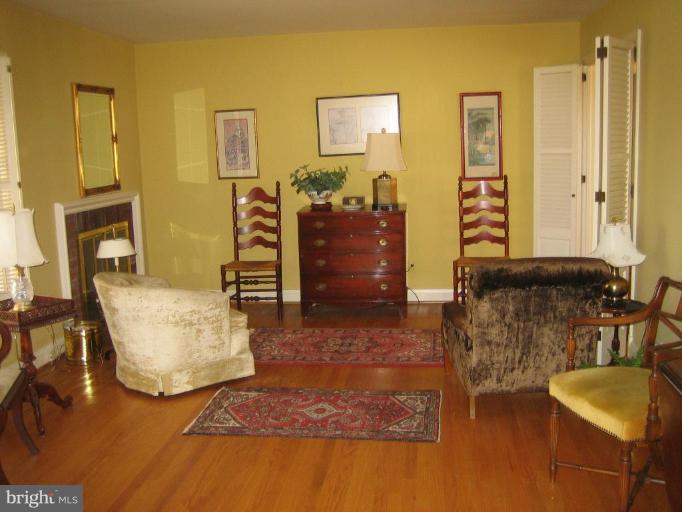 6627 Loch Hill Road Baltimore, MD 21239 - Photo 4 of 24 Living Room #3