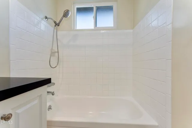 $3,495 | 420 Violet Avenue, Unit C, Monrovia, CA 91016