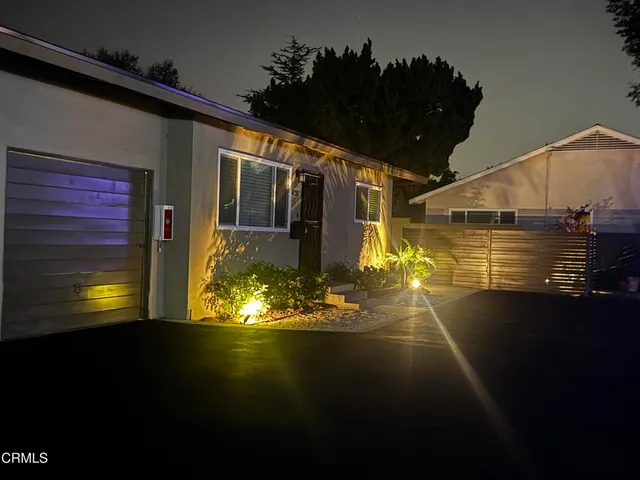 $3,495 | 420 Violet Avenue, Unit C, Monrovia, CA 91016