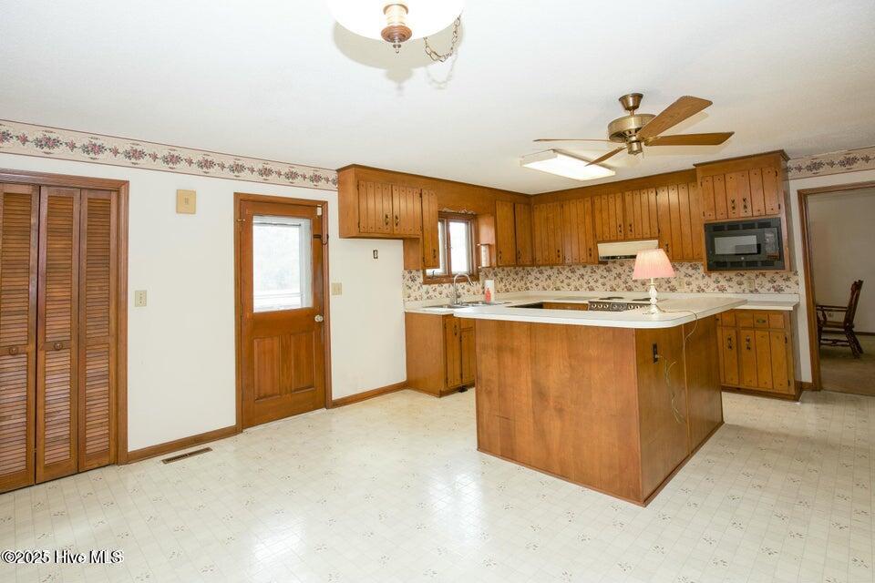 1468 Union Church Road Carthage, NC 28327 - Photo 13 of 55 20250209232238886286000000-o