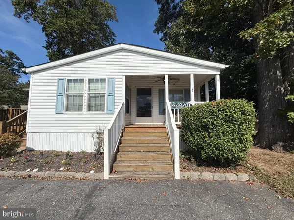 $149,000 | 35237 Breakers Street, Unit E711, Long Neck, DE 19966