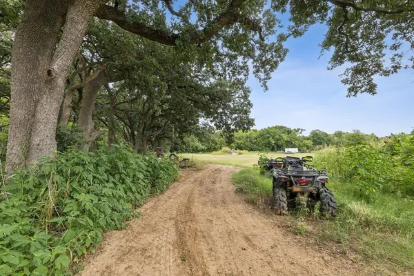 $1,500,000 | 6467 Asher Road, Alvarado, TX 76009