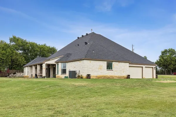 $1,500,000 | 6467 Asher Road, Alvarado, TX 76009