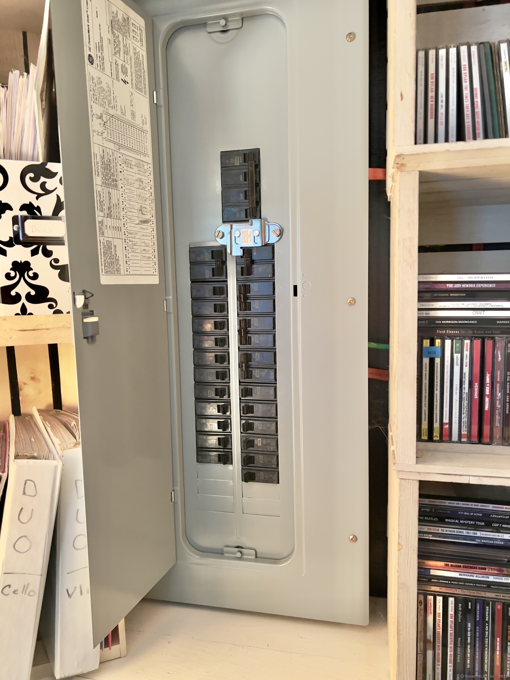 61 Litchfield Road Farmington, CT 06085 - Photo 20 of 27 a view of livingroom with furniture and workspace