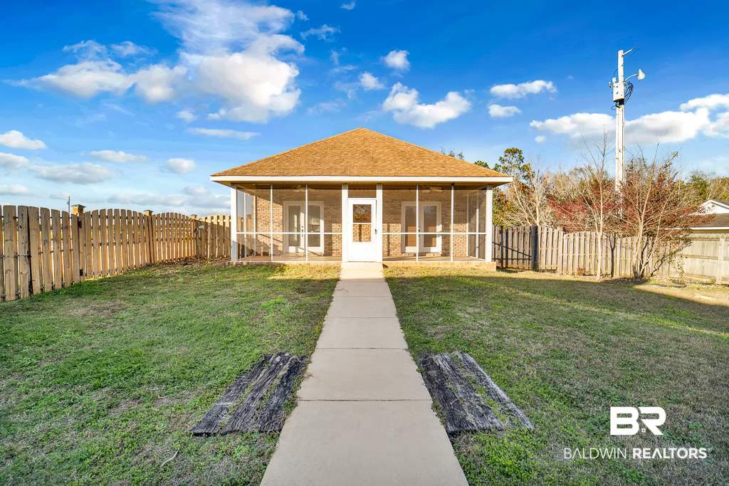 34550 Pine Road South Stapleton, AL 36578 - Photo 33 of 40 1 Bed 1 bath with full kitchen/bath/laundry