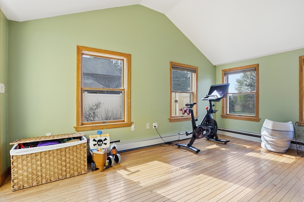 397 Concord Road Bedford, MA 01730 - Photo 19 of 41