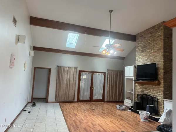 $2,000 | 115 Hermitage Avenue, Lafayette, LA 70503