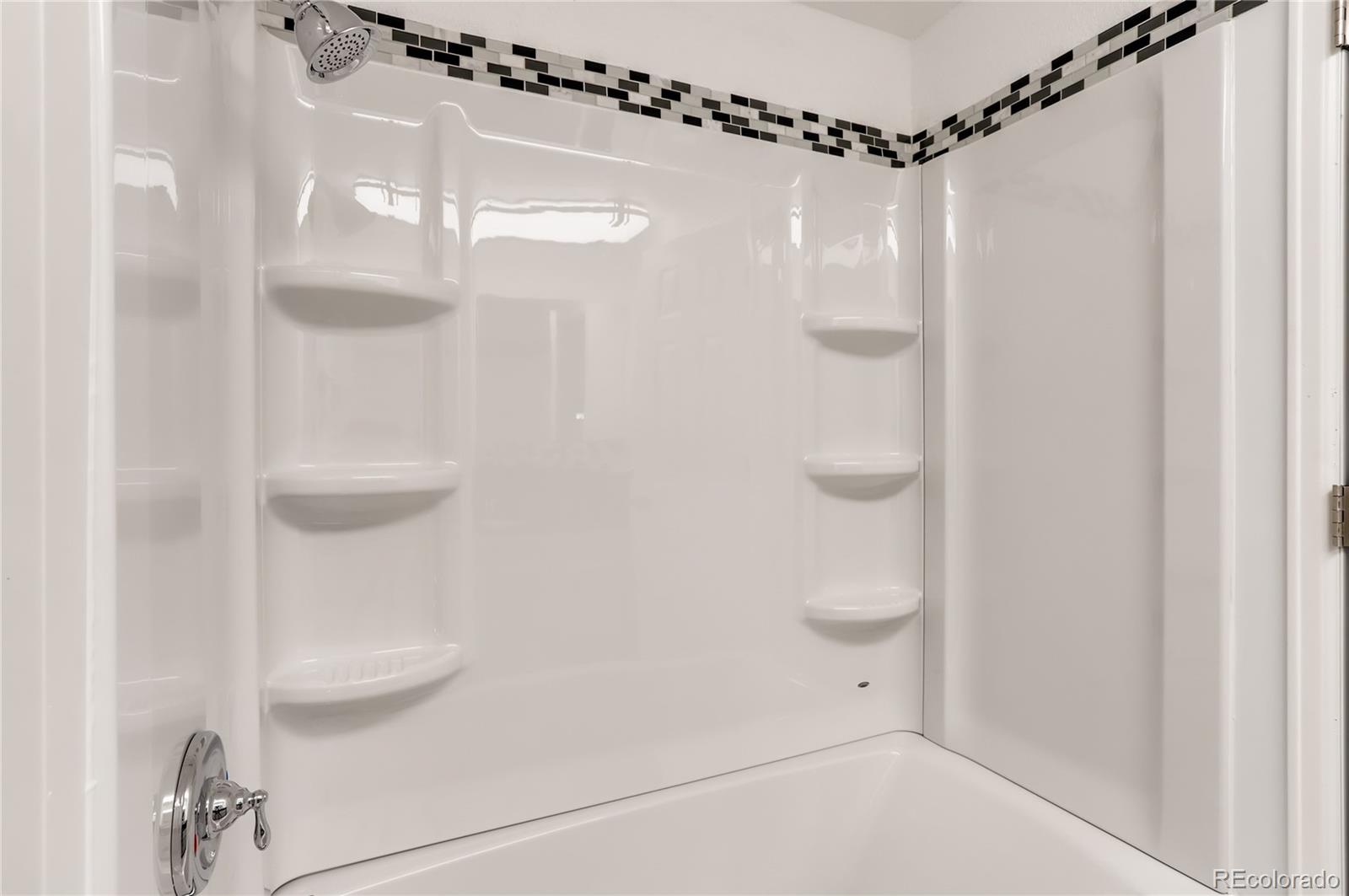 13820 Elmore Road Longmont, CO 80504 - Photo 20 of 28 Gallery Image 20