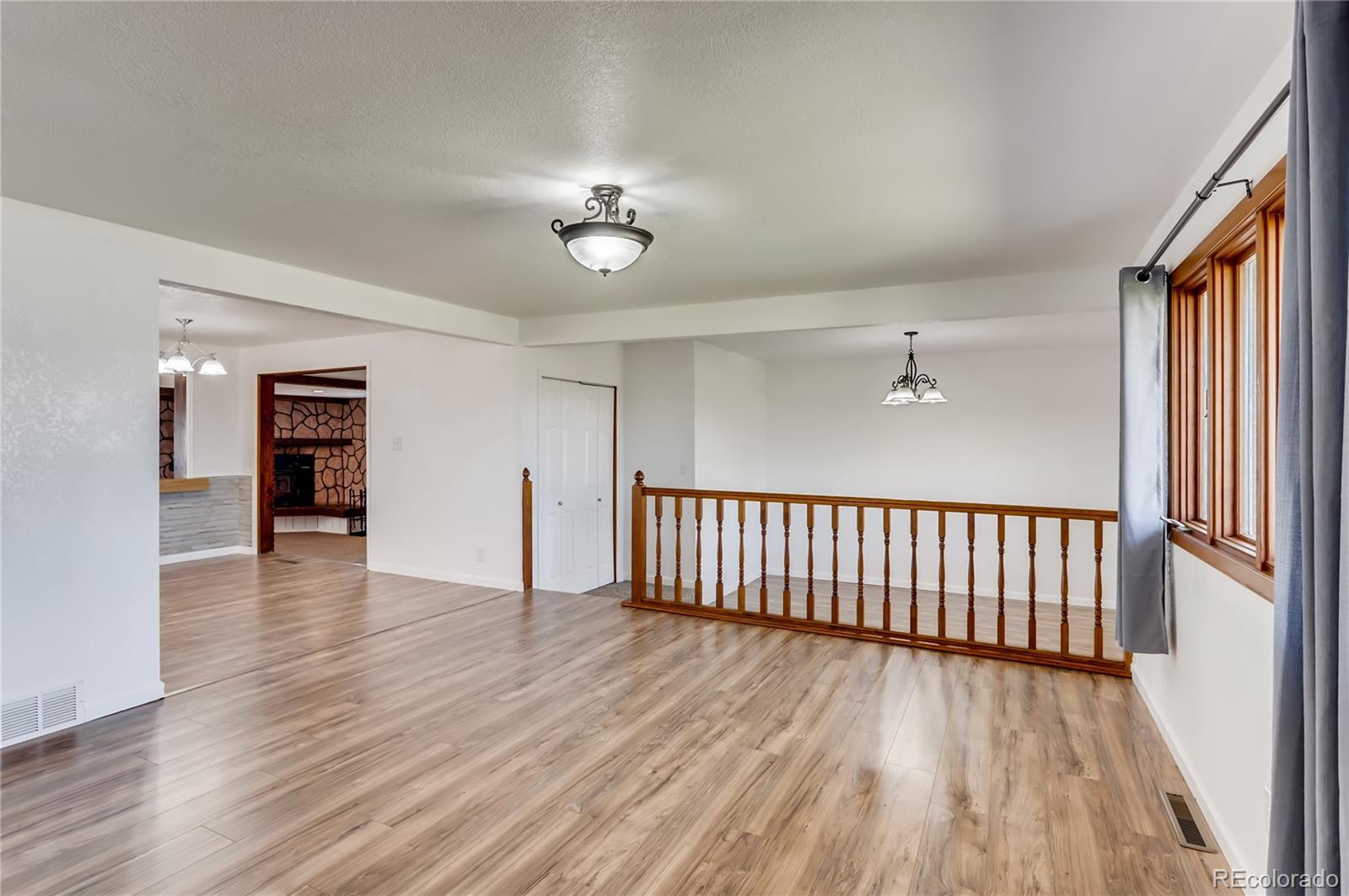 13820 Elmore Road Longmont, CO 80504 - Photo 5 of 28 Gallery Image 5
