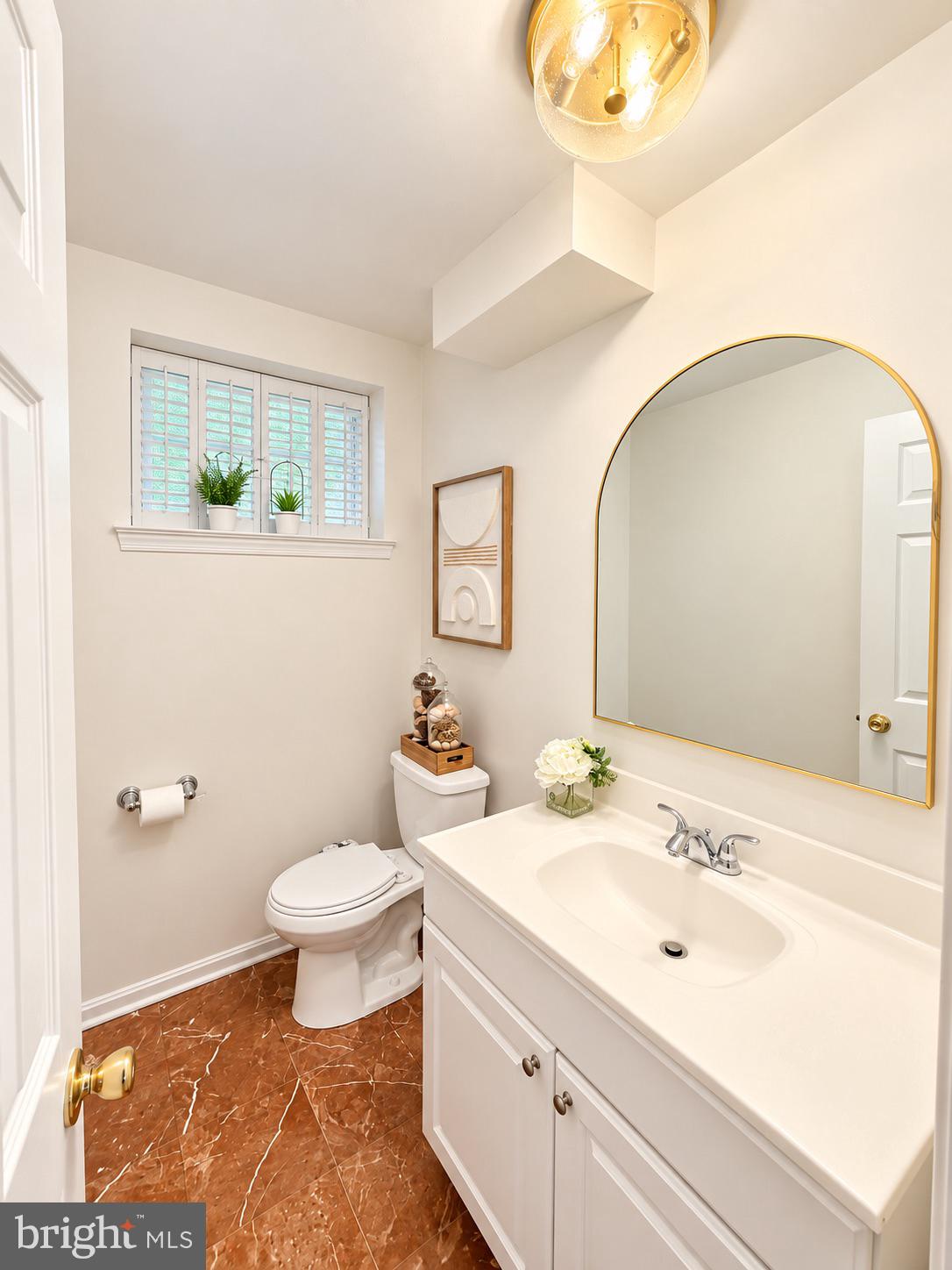 5232 Perth Court Springfield, VA 22151 - Photo 17 of 29 Gallery Image 17