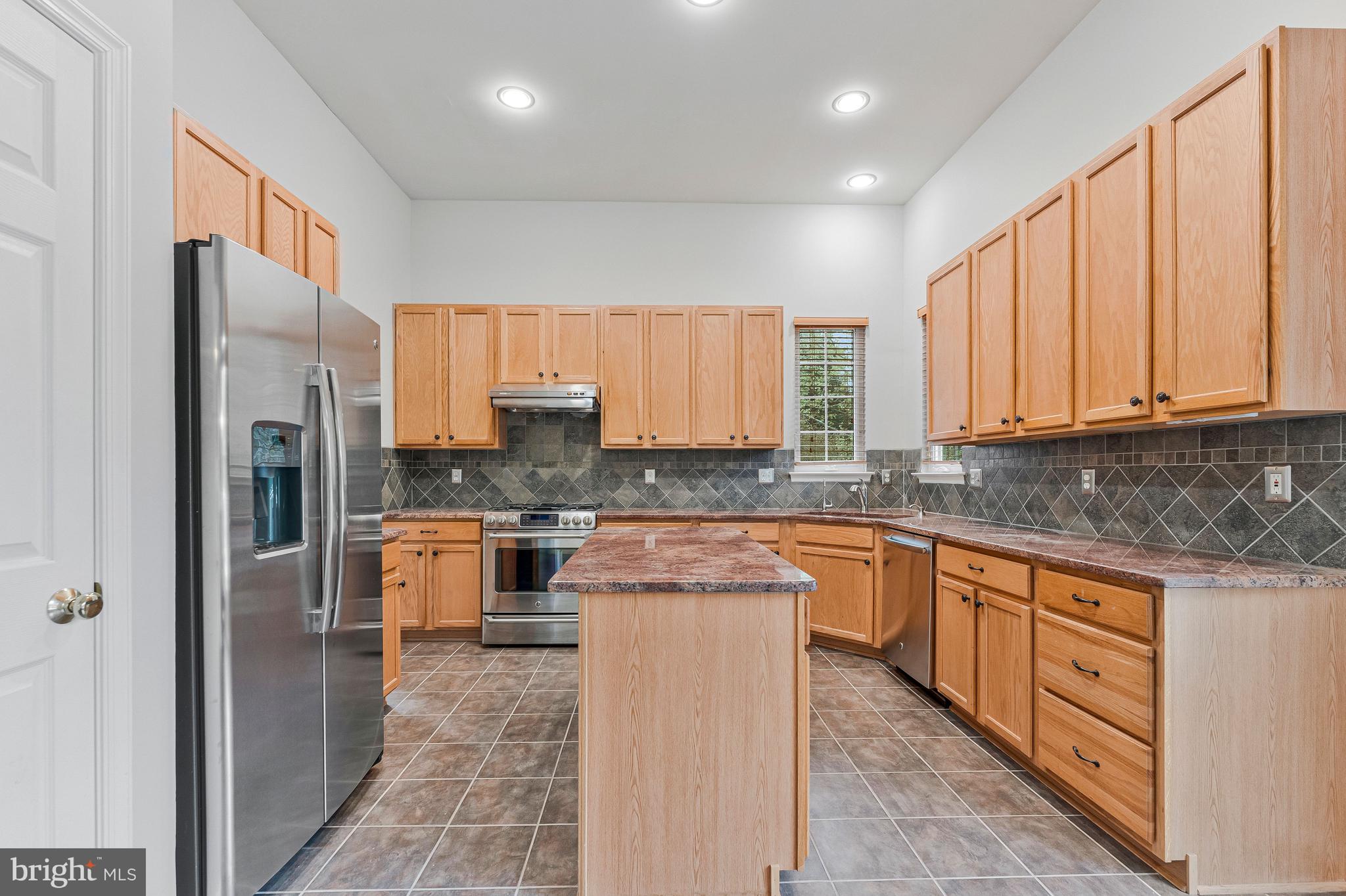 18218 Red Rock Way Leesburg, VA 20176 - Photo 14 of 49