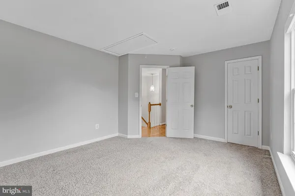 $889,000 | 18218 Red Rock Way, Leesburg, VA 20176