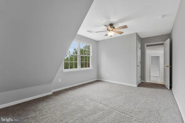 $889,000 | 18218 Red Rock Way, Leesburg, VA 20176