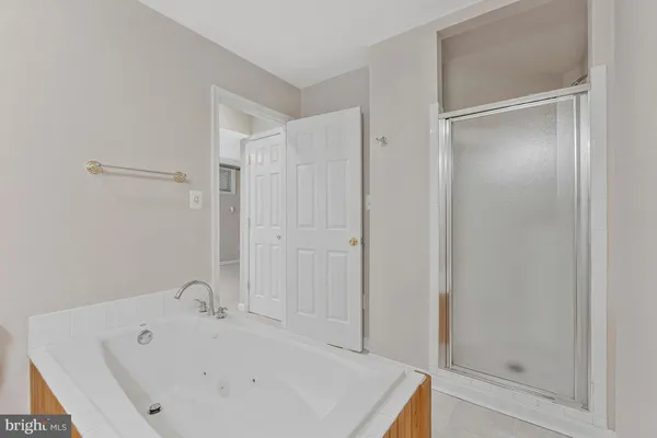 $889,000 | 18218 Red Rock Way, Leesburg, VA 20176