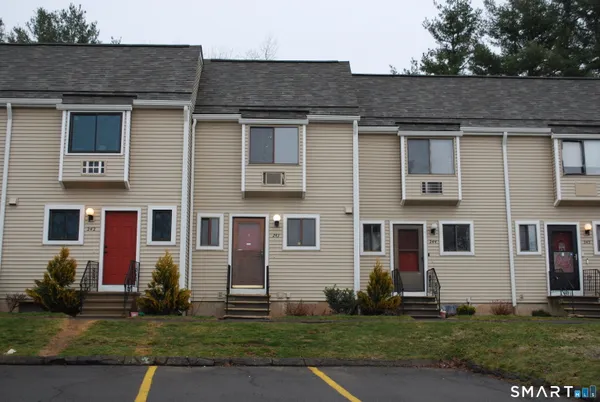 $249,900 | 243 Sterling Village, Unit 243, Meriden, CT 06450