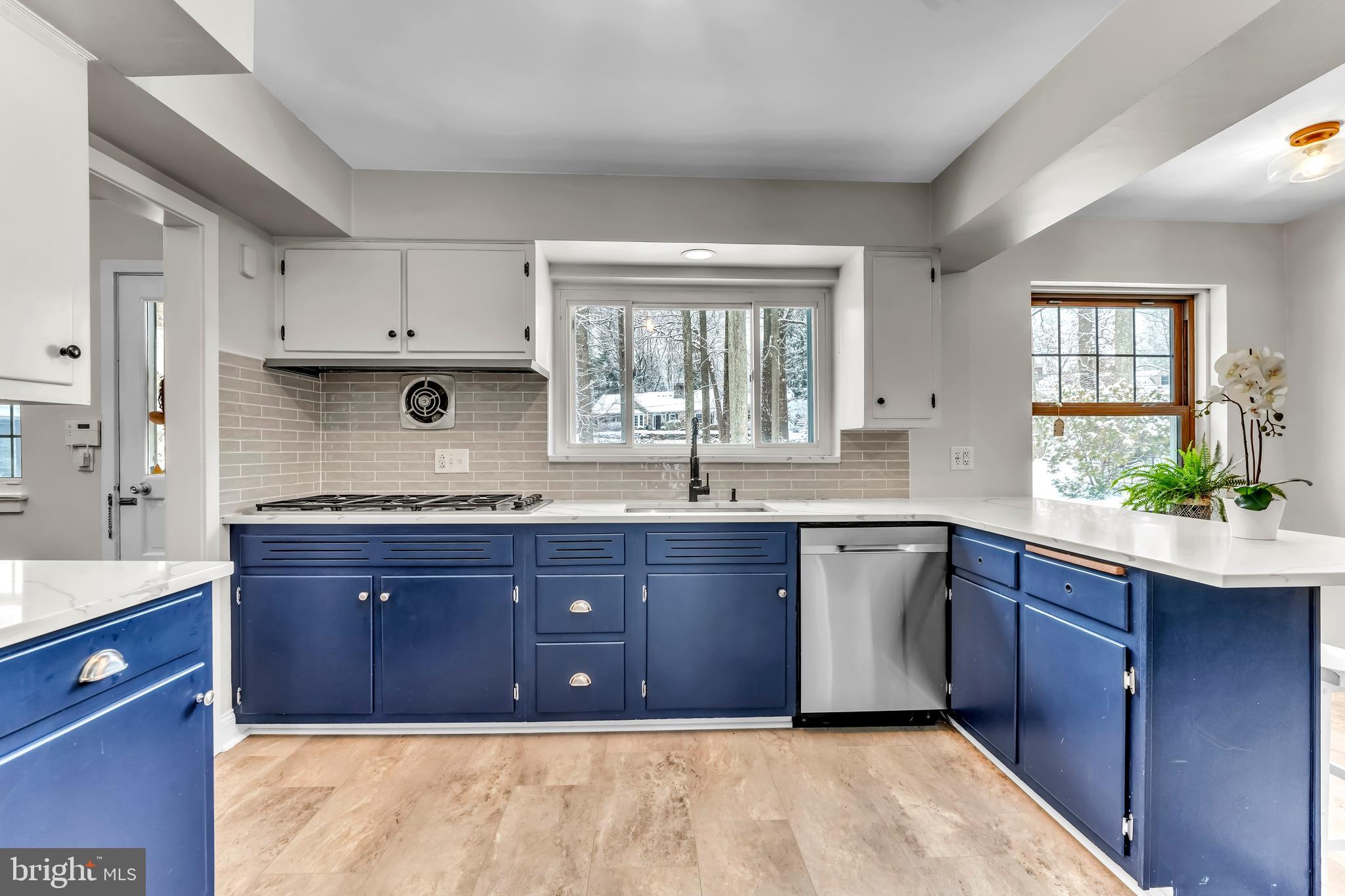 2051 Paper Mill Road Huntingdon Valley, PA 19006 - Photo 17 of 59