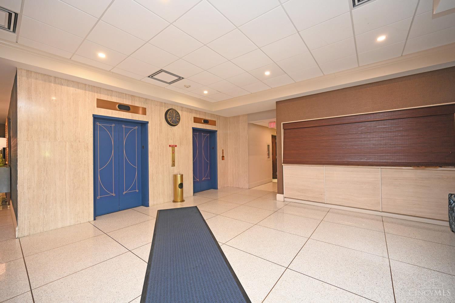 2444 Madison Road, Unit 202A Cincinnati, OH 45208 - Photo 4 of 41