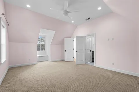 $2,825,000 | 7137 Meadow Lake Avenue, Dallas, TX 75214