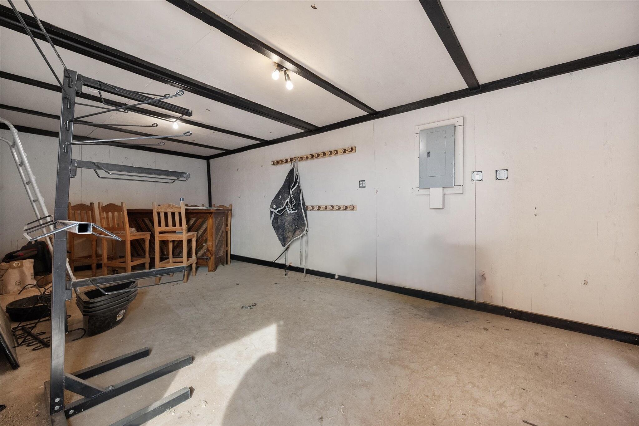 3013 West 15th Street Post, TX 79356 - Photo 27 of 71 a view of a room with gym equipment
