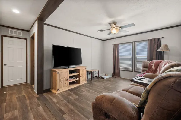 $642,369 | 3013 West 15th Street, Post, TX 79356