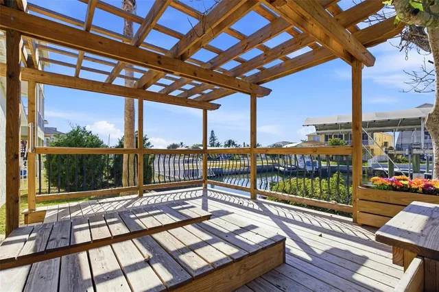 $380,000 | 15631 Bertram Drive, Hudson, FL 34667