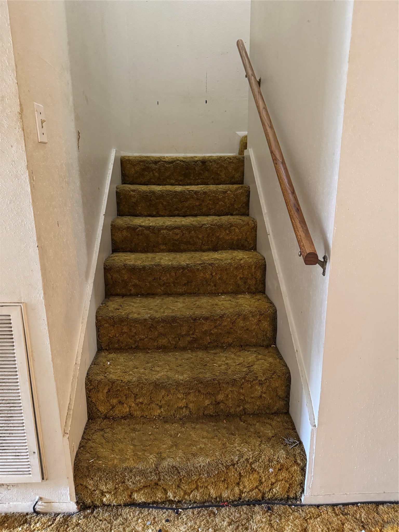 7815 Grove Ridge Drive Houston, TX 77061 - Photo 16 of 28 a view of entryway
