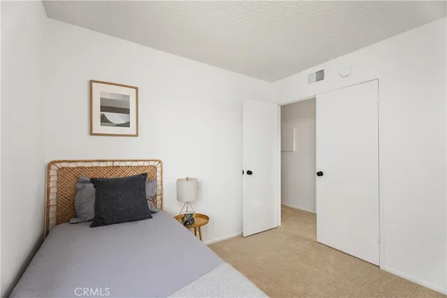 $1,300,000 | 17942 Caledonia Circle, Huntington Beach, CA 92647