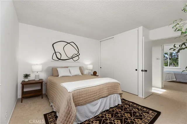 $1,300,000 | 17942 Caledonia Circle, Huntington Beach, CA 92647