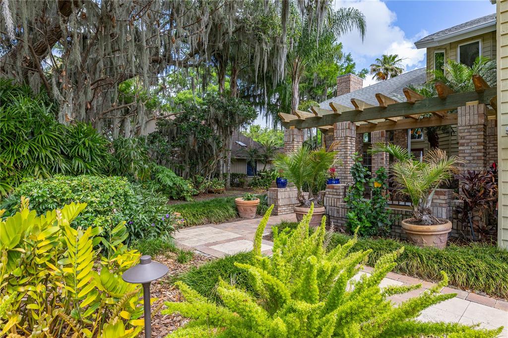 1475 Riviera Drive Kissimmee, FL 34744 - Photo 3 of 84 Gallery Image 3