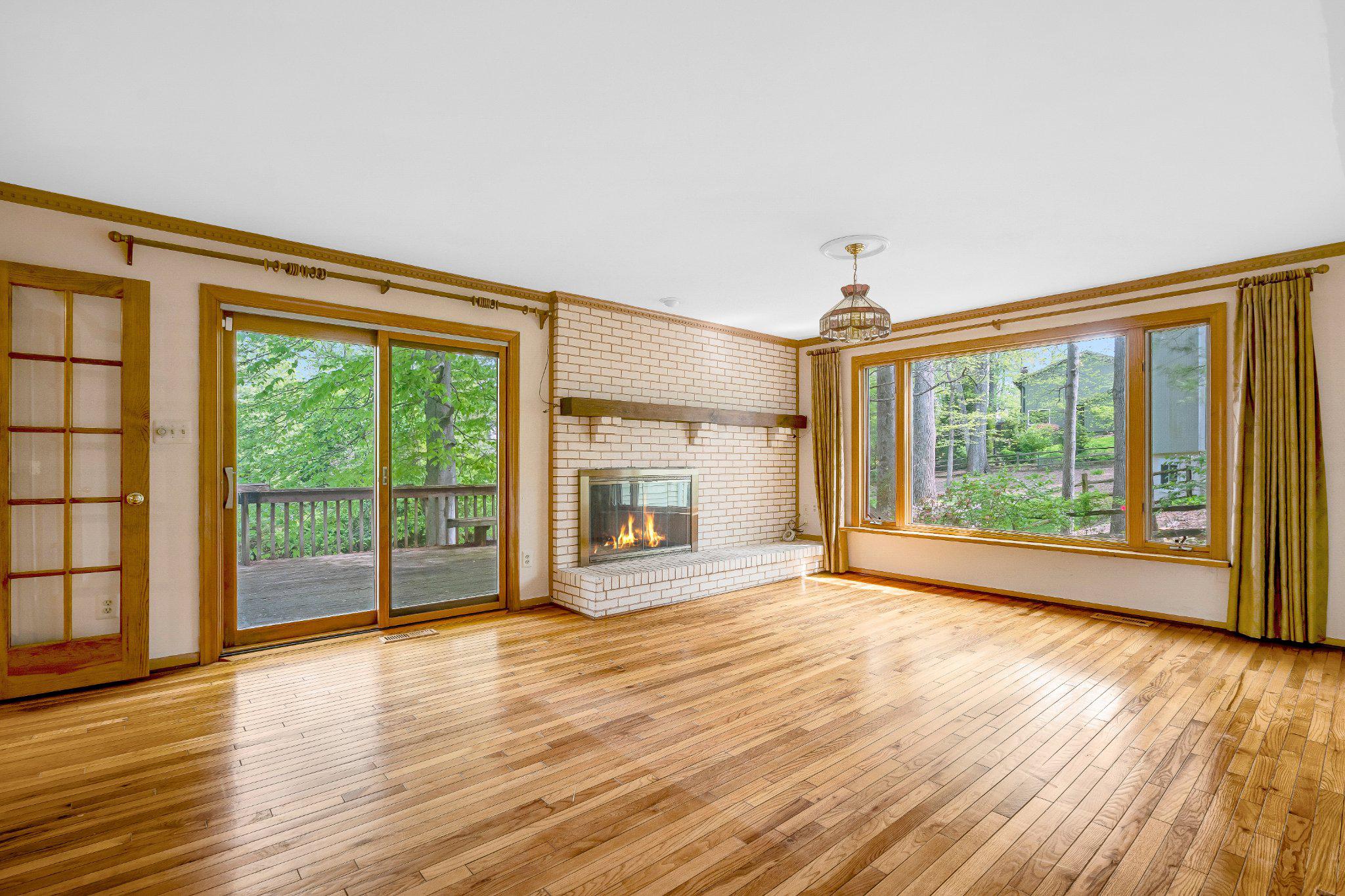10910 Miller Road Oakton, VA 22124 - Photo 17 of 58 Serene space with nature views.