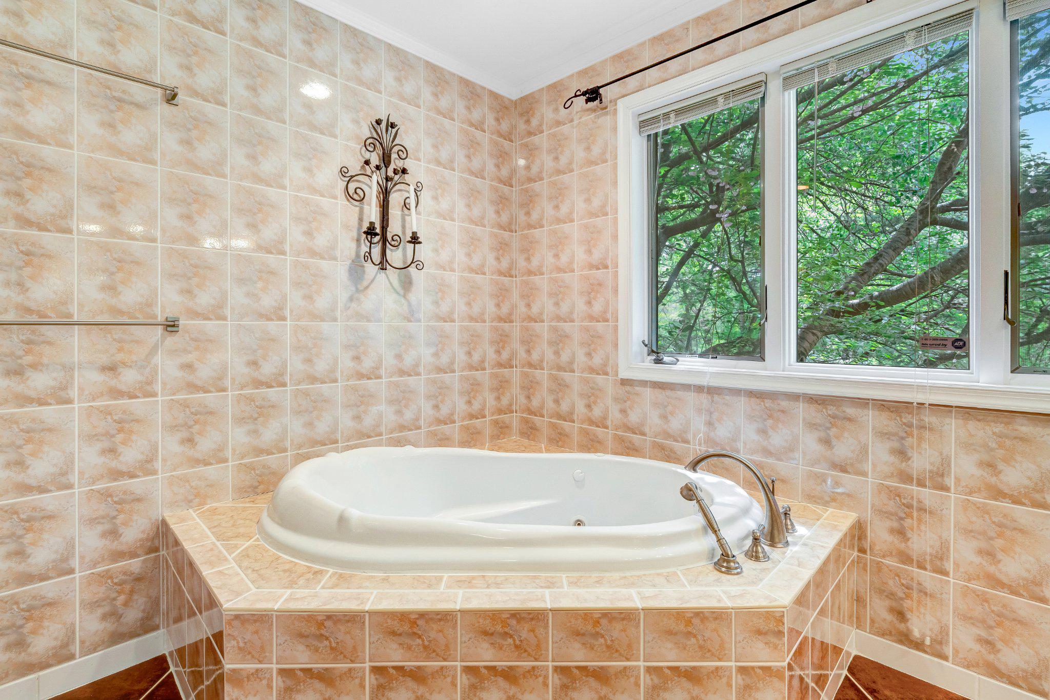 10910 Miller Road Oakton, VA 22124 - Photo 31 of 58 Serene spa-like retreat awaits you.