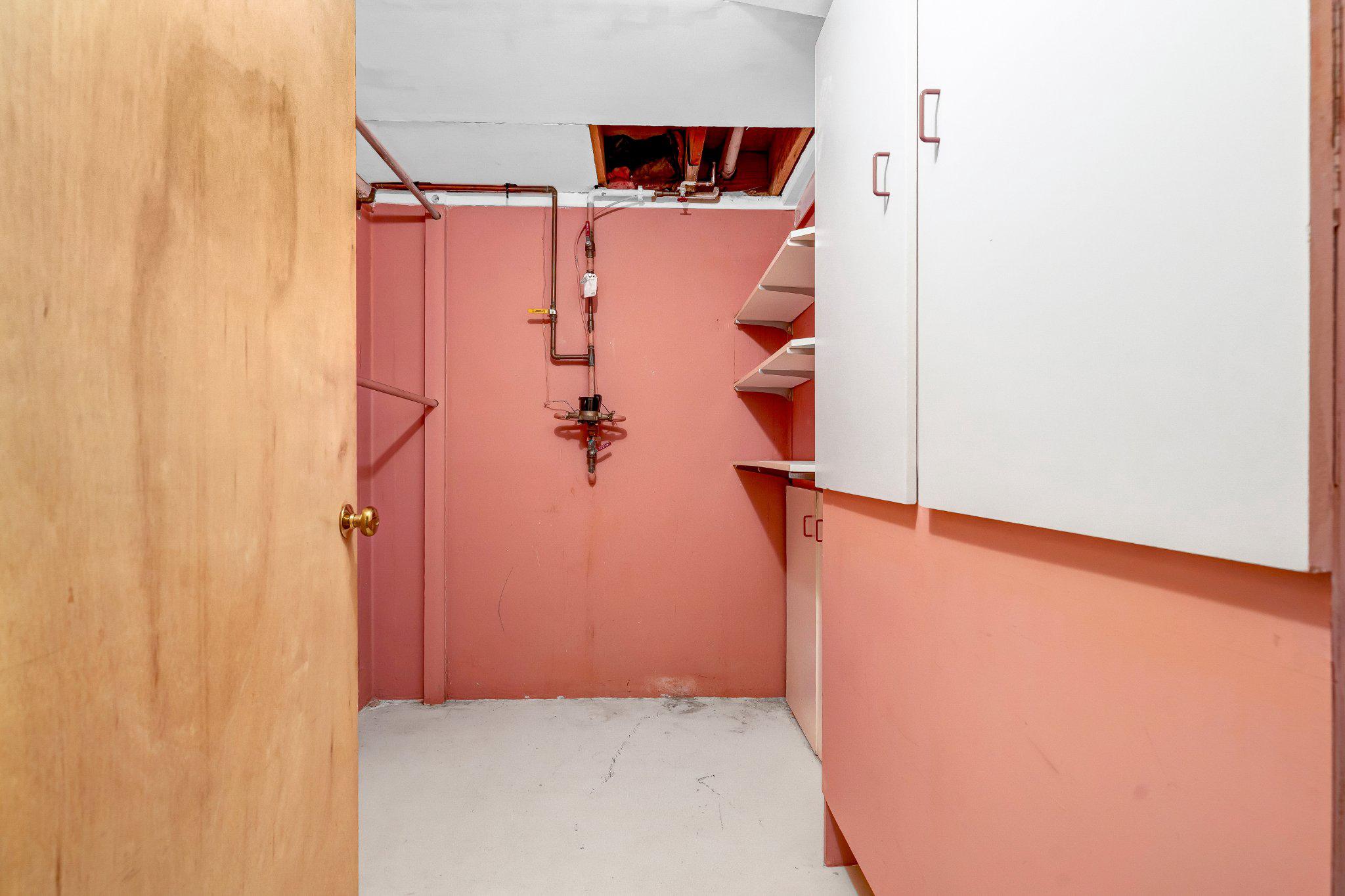 10910 Miller Road Oakton, VA 22124 - Photo 48 of 58 Charming space with potential awaits!