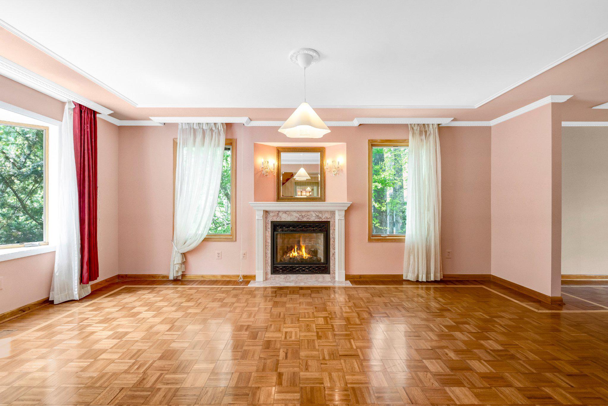 10910 Miller Road Oakton, VA 22124 - Photo 6 of 58 Elegant space with warm ambiance.